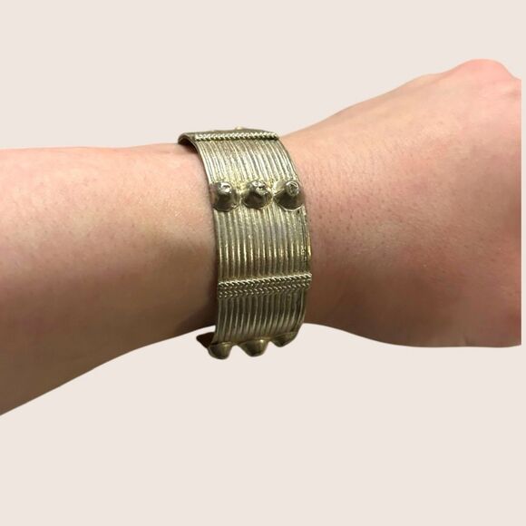 🩶 1940s ANTIQUE ETHIOPIAN BRACELET CUFF ADJUSTABLE SILVER HANDMADE ARTISAN - Picture 10 of 10